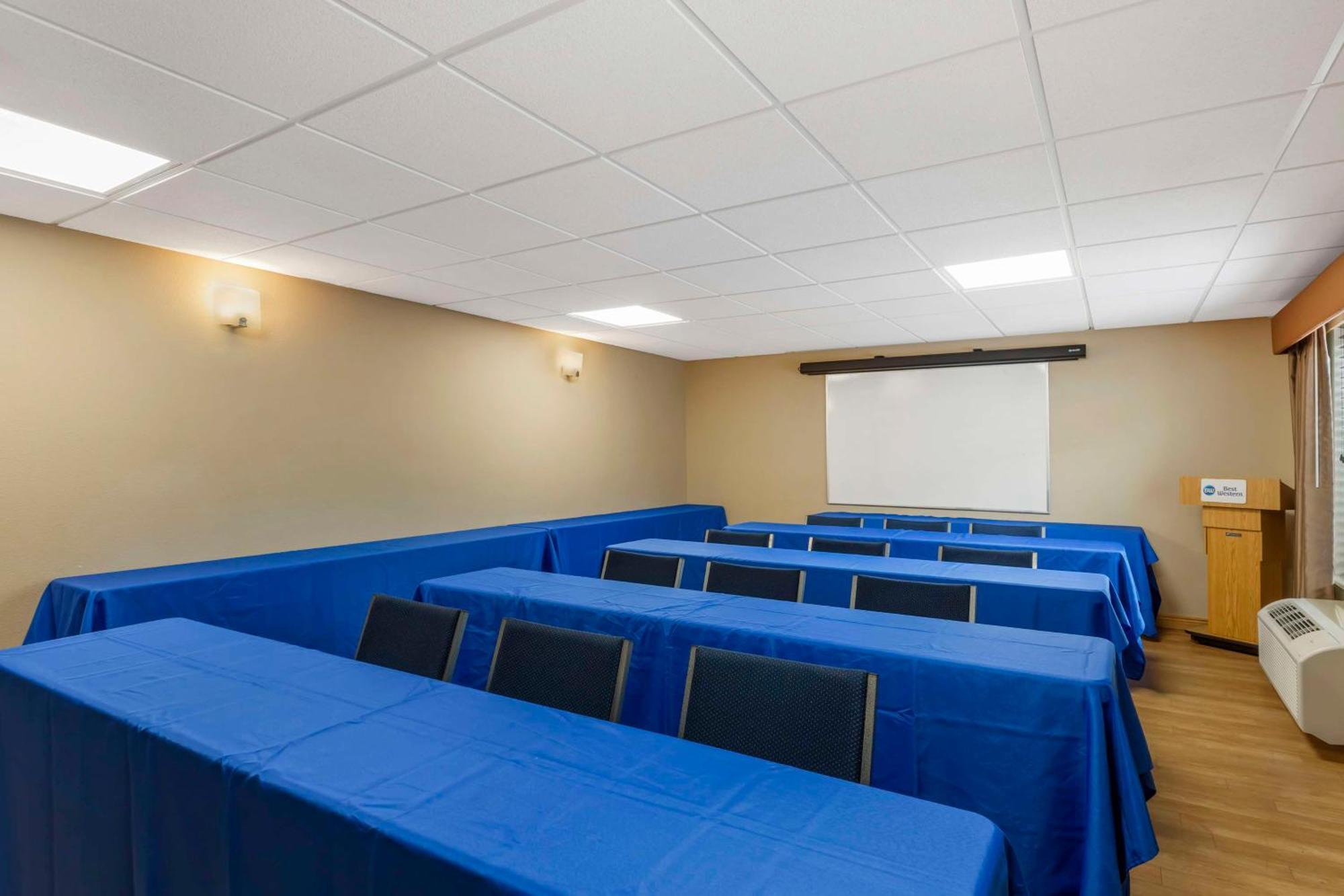 Best Western Denver Southwest Lakewood Exterior photo